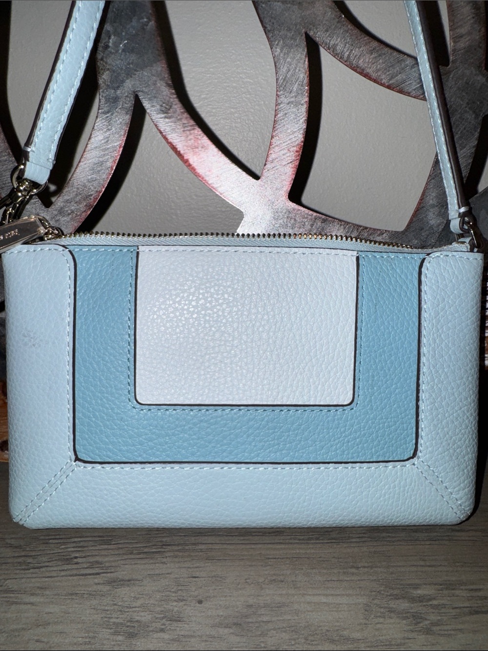 kate spade White and Light Blue Pebbled Leather Small Shoulder Bag - Picture 3 of 7